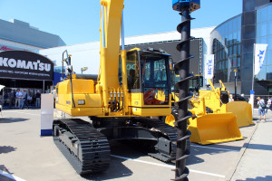 Экскаватор Komatsu PC 200