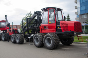 Форвардер Komatsu 865